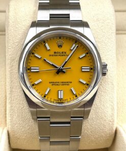 Rolex Oyster Perpetual 124300