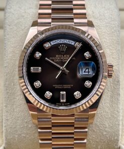 Rolex Day-Date 128235A